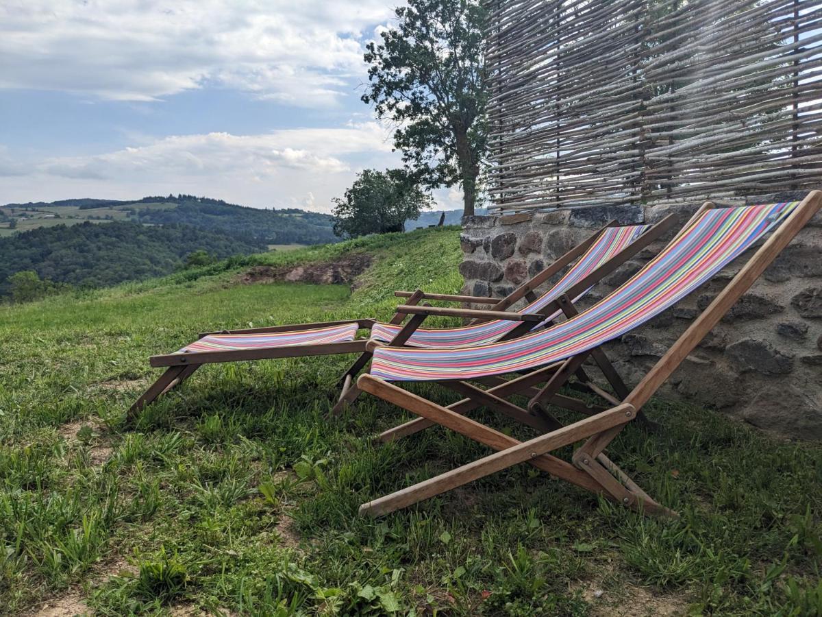La Grange, Le Hameau Des Volcans - Deconnexion Face A La Vue Saint-Just-pres-Brioude Luaran gambar